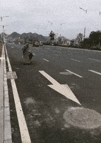 我沙和尚念經歸來。你見過我的主人嗎？.gif